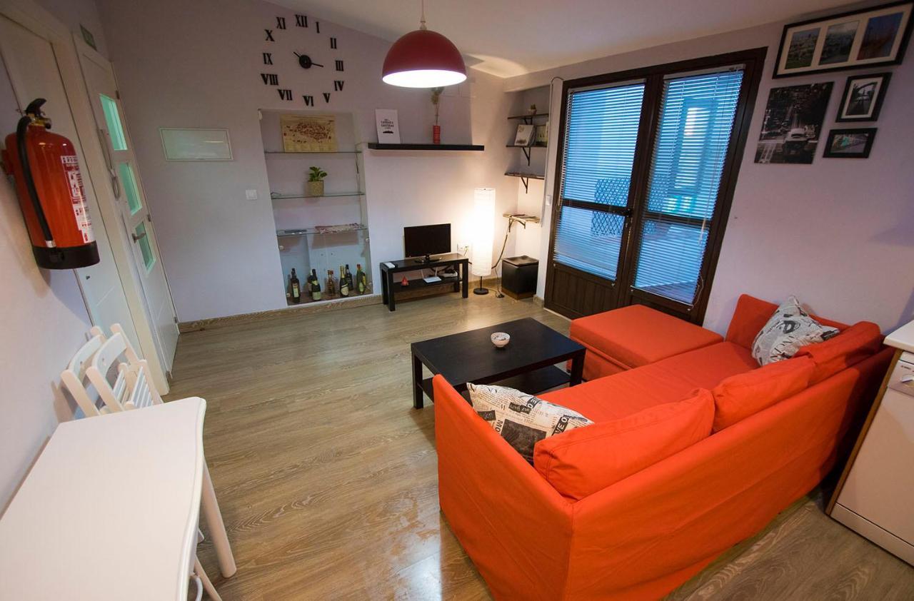 Apartamento Ciudad Monumental Cáceres Exterior photo